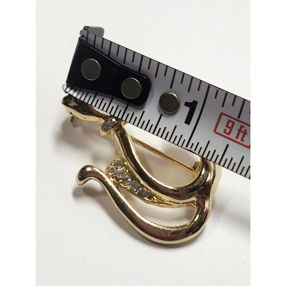 Gold Cat Brooch Pin with Clear Rhinestones- Elegant Pet-Themed Accessory